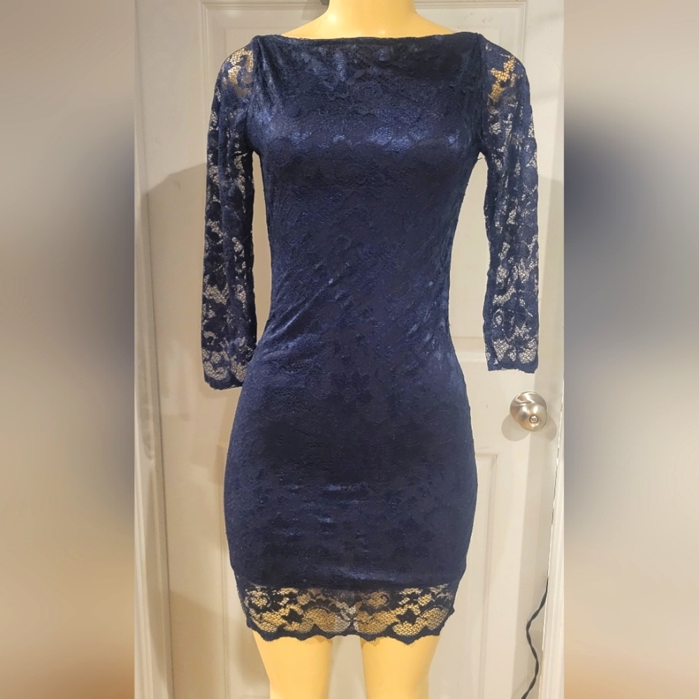 Blue Lace GB Dress sz small